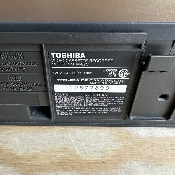 Toshiba M-68C VCR Plus VHS 4-Head Video Cassette Recorder No Remote - Picture 5 of 5